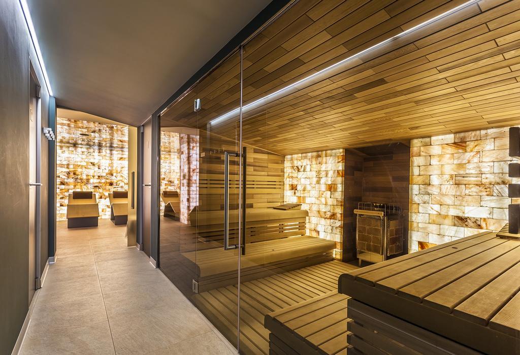 Resident Resort Harrachov & Grotta Spa ภายนอก รูปภาพ