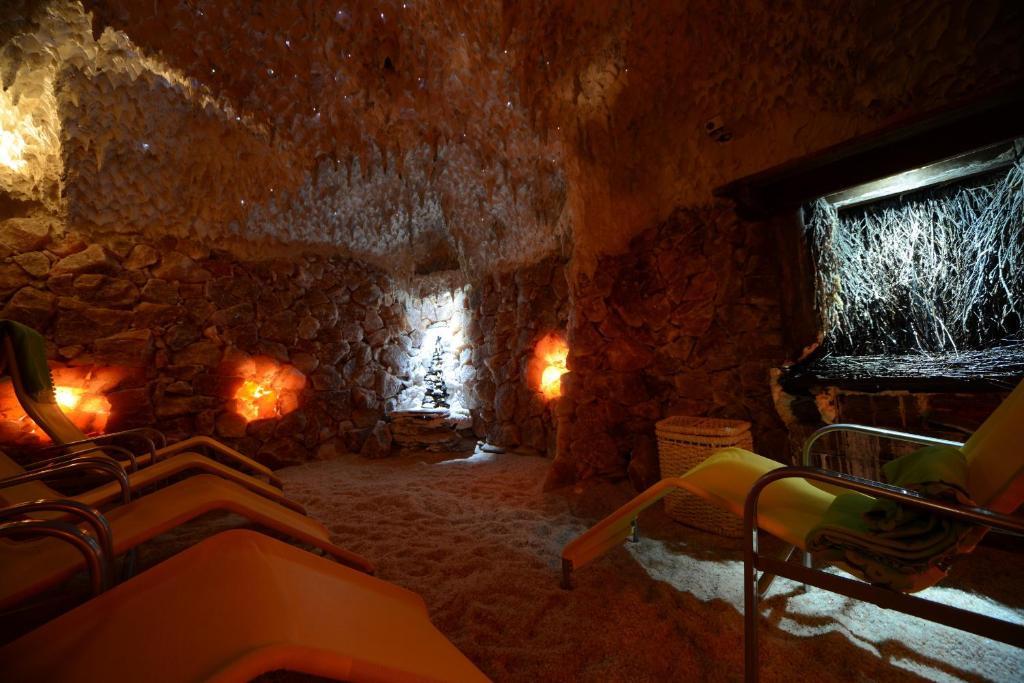 Resident Resort Harrachov & Grotta Spa ภายนอก รูปภาพ